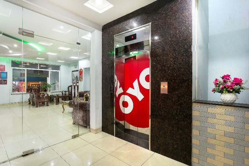 Oyo 130 Tuan Long Hotel Ho Chi Minh City Exterior photo
