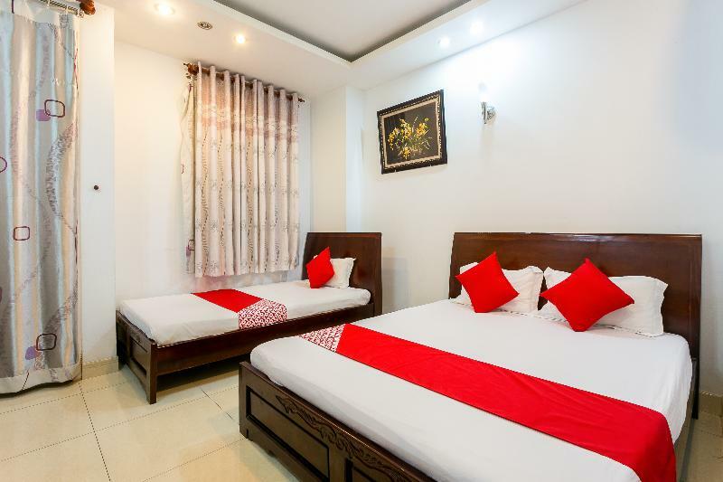 Oyo 130 Tuan Long Hotel Ho Chi Minh City Exterior photo